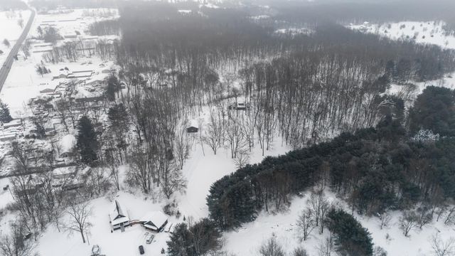 70037 Winding Pines Parkway, Milton Twp, MI 49120