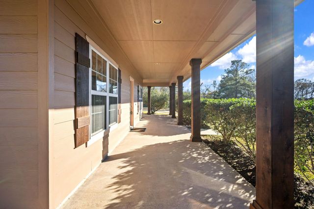 18310 Molk Road, Willis, TX 77378