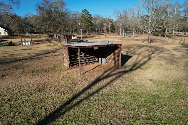 18310 Molk Road, Willis, TX 77378