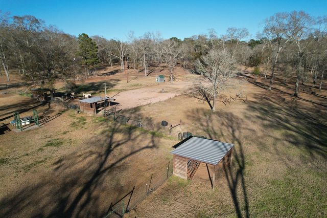 18310 Molk Road, Willis, TX 77378