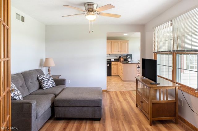 11183 Bloom Road, Garrettsville, OH 44231