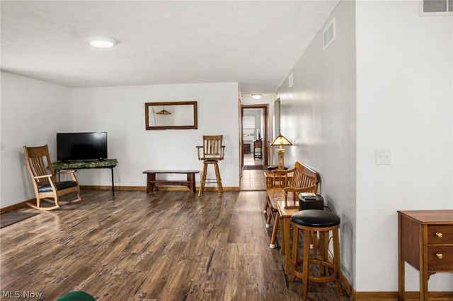 11183 Bloom Road, Garrettsville, OH 44231