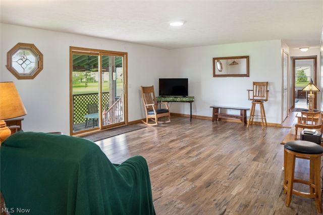 11183 Bloom Road, Garrettsville, OH 44231