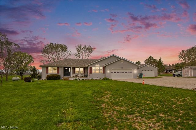 11183 Bloom Road, Garrettsville, OH 44231