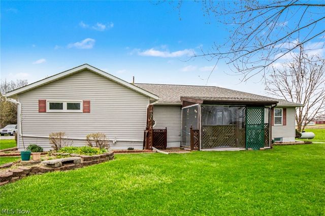 11183 Bloom Road, Garrettsville, OH 44231