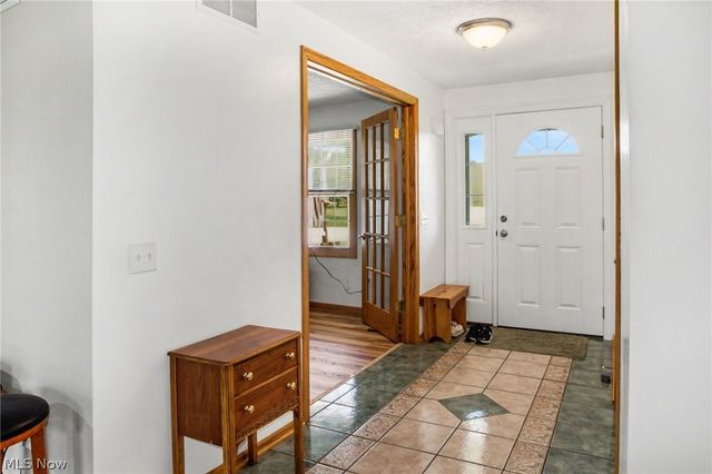11183 Bloom Road, Garrettsville, OH 44231