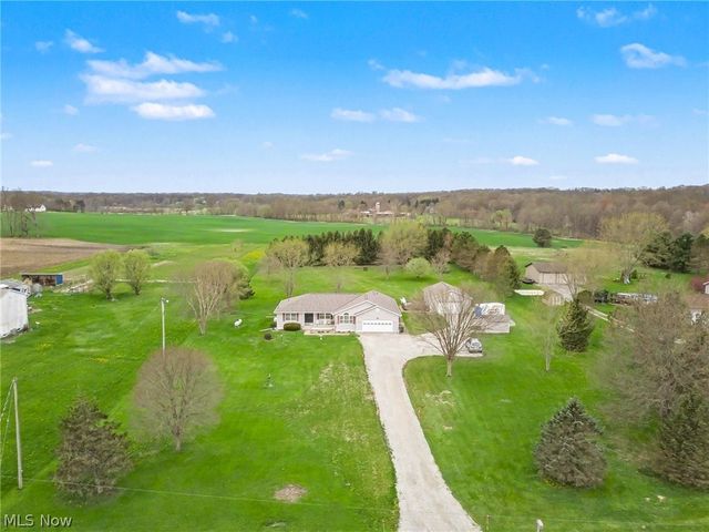 11183 Bloom Road, Garrettsville, OH 44231