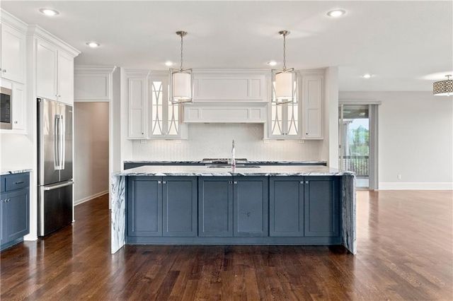 10408 W 172nd Street, Overland Park, KS 66221