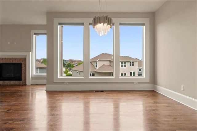 10408 W 172nd Street, Overland Park, KS 66221