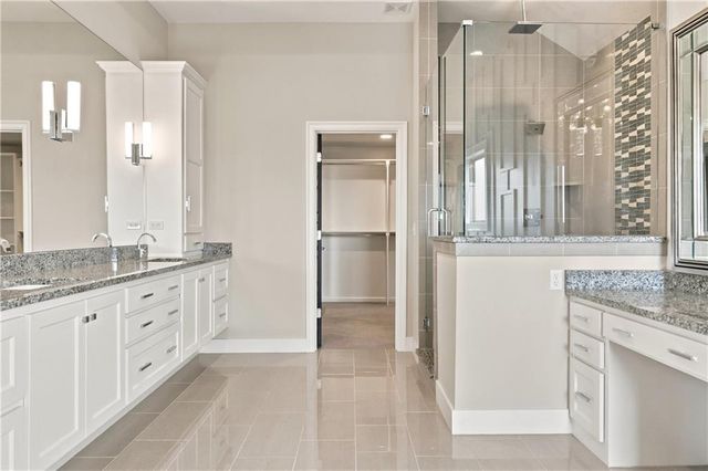10408 W 172nd Street, Overland Park, KS 66221