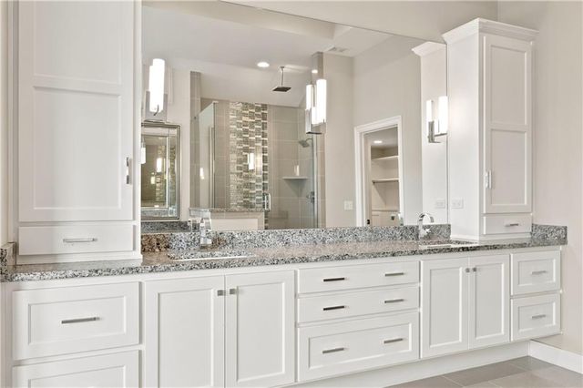 10408 W 172nd Street, Overland Park, KS 66221
