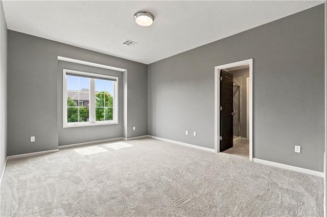 10408 W 172nd Street, Overland Park, KS 66221