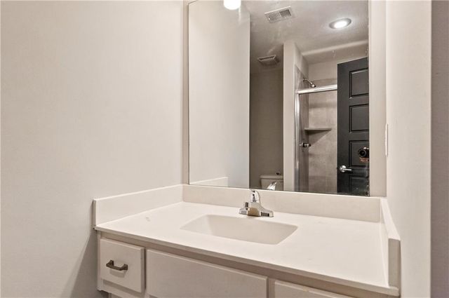 10408 W 172nd Street, Overland Park, KS 66221