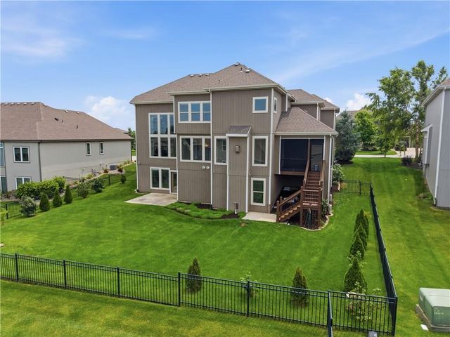 10408 W 172nd Street, Overland Park, KS 66221