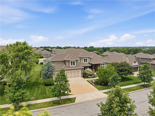 10408 W 172nd Street, Overland Park, KS 66221