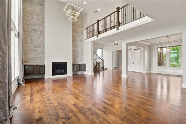 10408 W 172nd Street, Overland Park, KS 66221