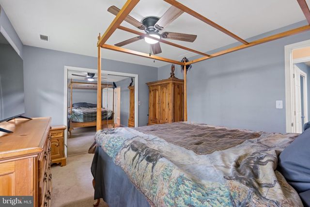 1040 RIVERVIEW DR, Walnutport, PA 18088