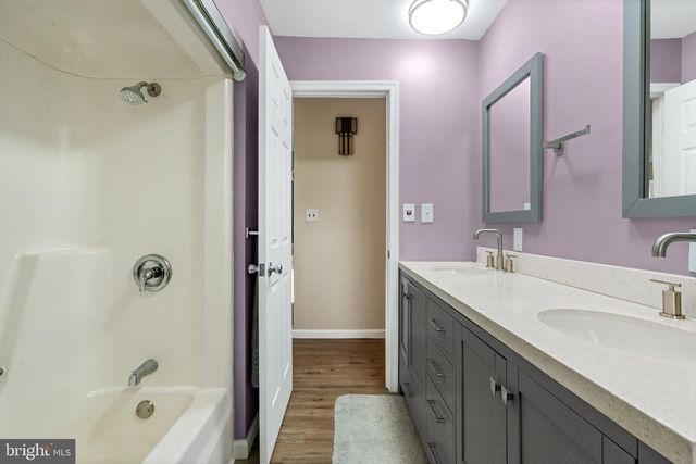 1040 RIVERVIEW DR, Walnutport, PA 18088