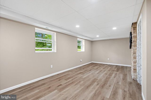1040 RIVERVIEW DR, Walnutport, PA 18088