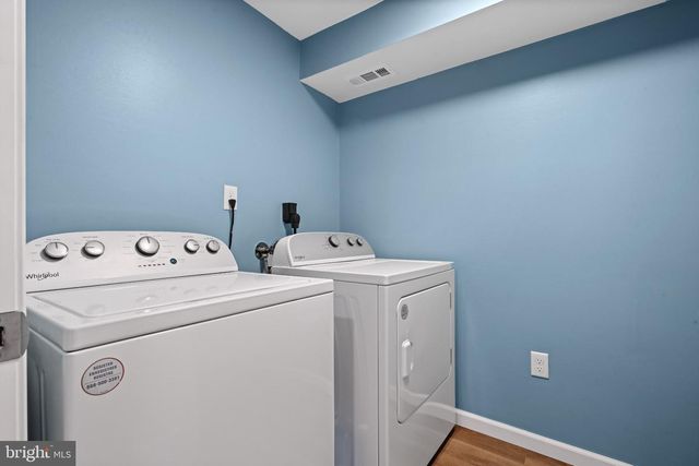 1040 RIVERVIEW DR, Walnutport, PA 18088