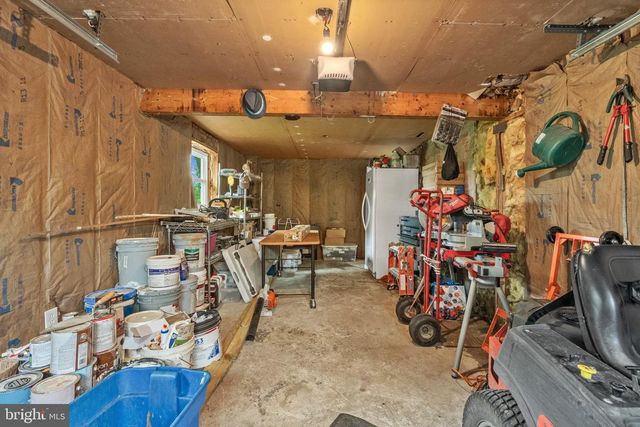 1040 RIVERVIEW DR, Walnutport, PA 18088