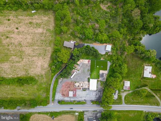 1040 RIVERVIEW DR, Walnutport, PA 18088
