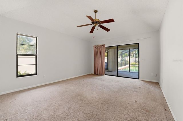 215 CARRIAGE HOUSE LANE 215, Nokomis, FL 34275