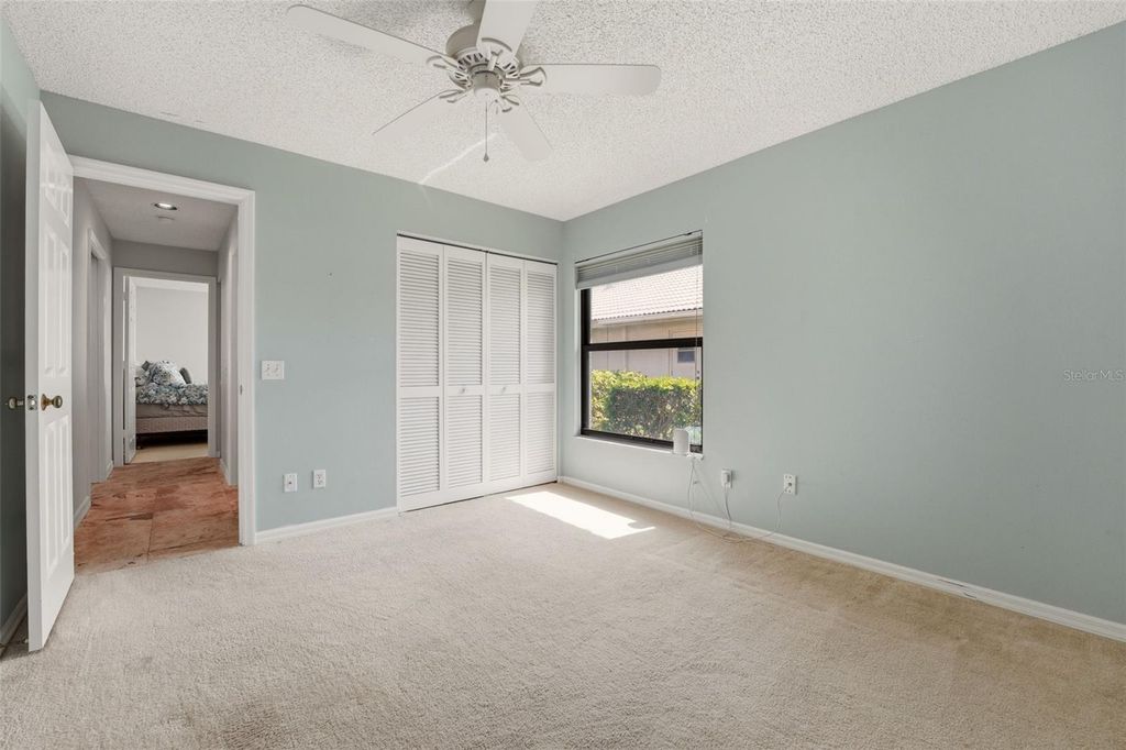 Image 19 of property listing at 215 CARRIAGE HOUSE LANE 215, Nokomis, FL 34275