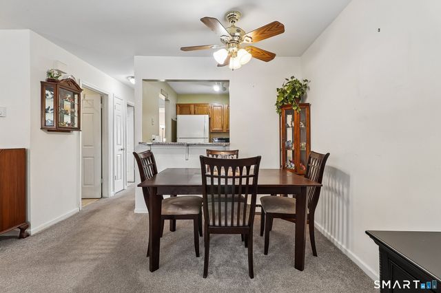 8 Rose Lane APT 24-5, Danbury, CT 06811