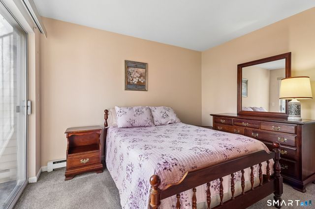 8 Rose Lane APT 24-5, Danbury, CT 06811