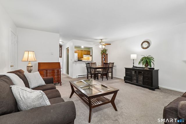 8 Rose Lane APT 24-5, Danbury, CT 06811