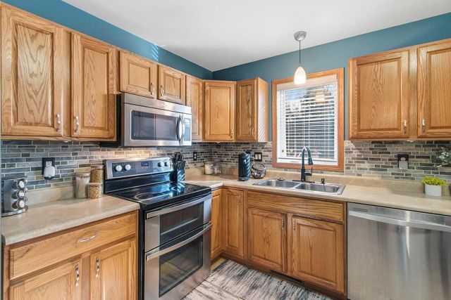 111 W Thomas Street, Poynette, WI 53955