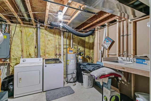 111 W Thomas Street, Poynette, WI 53955