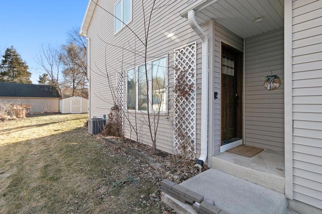 111 W Thomas Street, Poynette, WI 53955