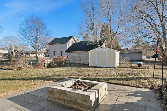 111 W Thomas Street, Poynette, WI 53955