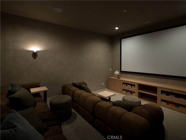 4748 Noble Avenue, Sherman Oaks, CA 91403