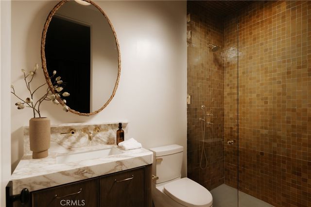 4748 Noble Avenue, Sherman Oaks, CA 91403