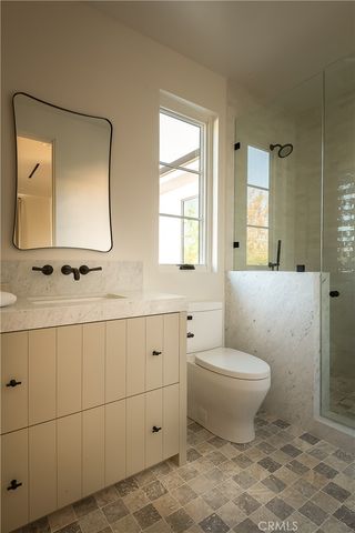 4748 Noble Avenue, Sherman Oaks, CA 91403