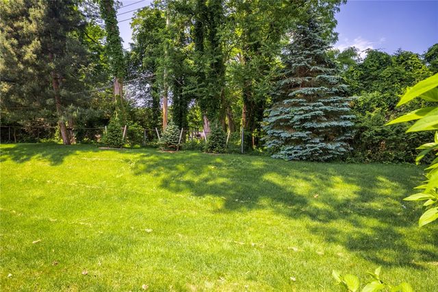 57 Waterworks Drive, East Rochester, NY 14445