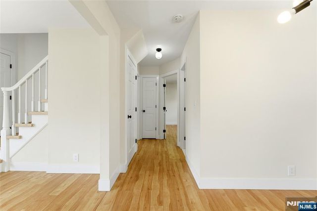 21-05 Dalton Place, Fair Lawn, NJ 07410