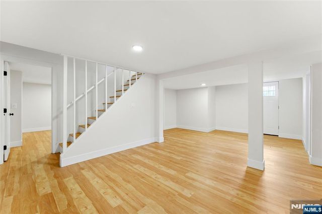 21-05 Dalton Place, Fair Lawn, NJ 07410