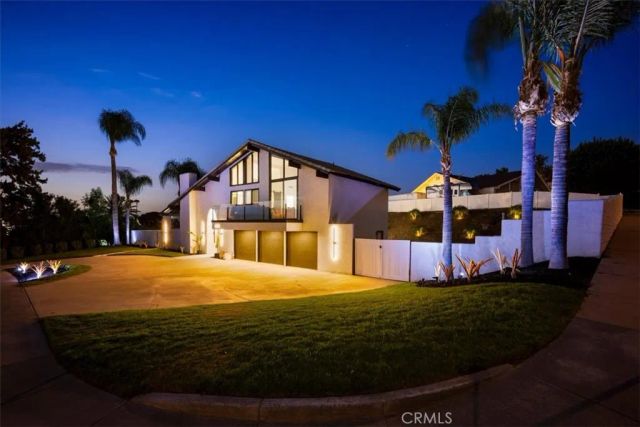 6190 Shaker, Riverside, CA 92506