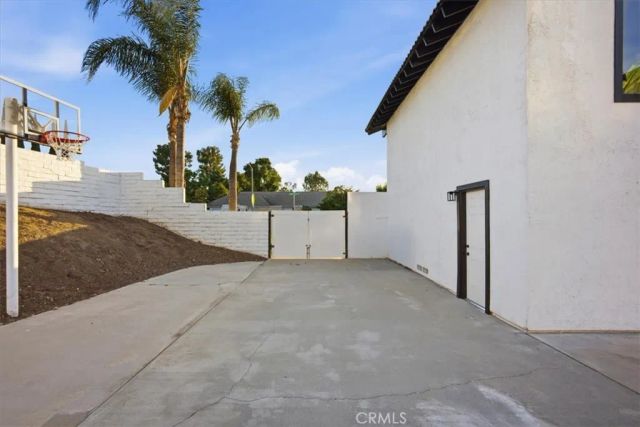 6190 Shaker, Riverside, CA 92506