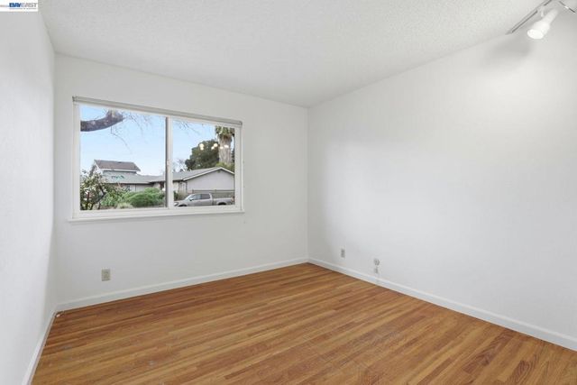 8589 8589 Davona Dr, Dublin, CA 94568