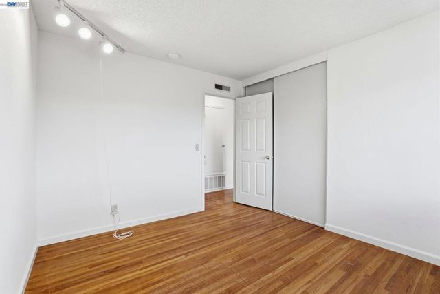 8589 8589 Davona Dr, Dublin, CA 94568