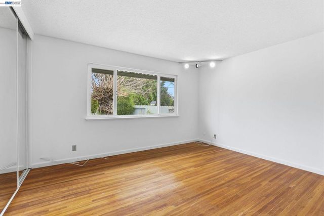 8589 8589 Davona Dr, Dublin, CA 94568