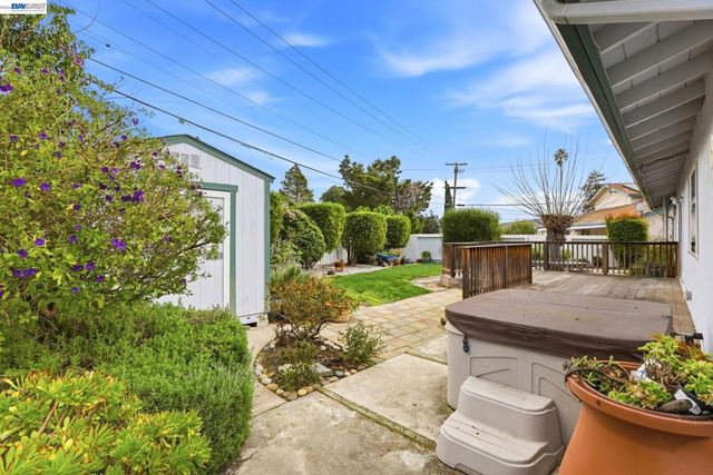 8589 8589 Davona Dr, Dublin, CA 94568