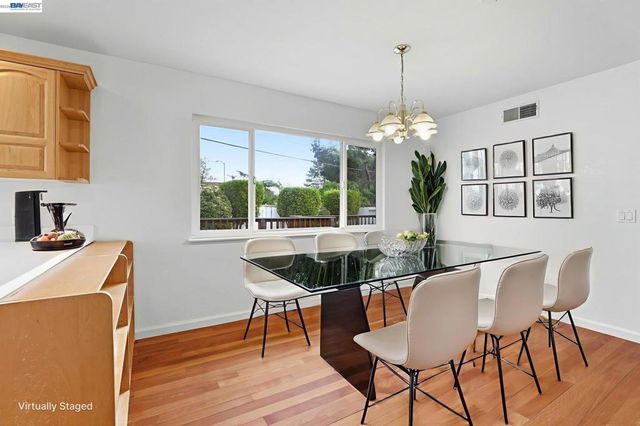 8589 8589 Davona Dr, Dublin, CA 94568