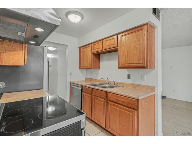 15292 E Hampden Cir H4, Aurora, CO 80014