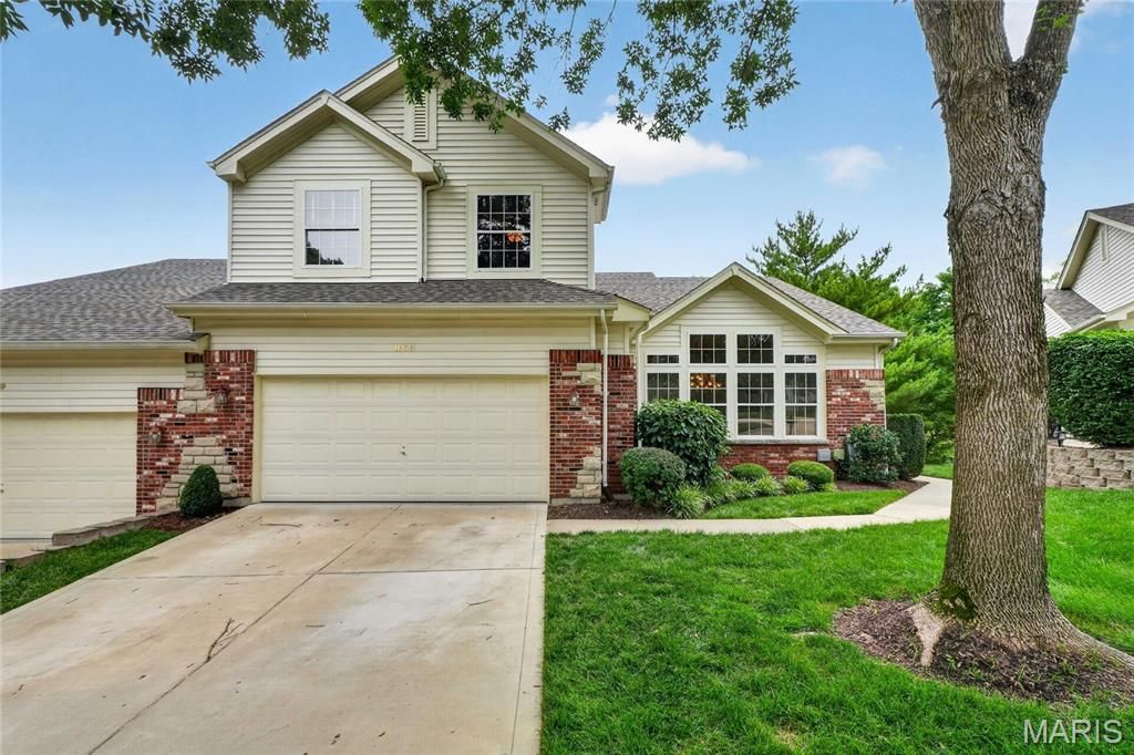 863 Stone Meadow Drive, Chesterfield, MO 63005